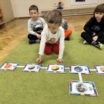 Grupa III - Dzieci poznają planety